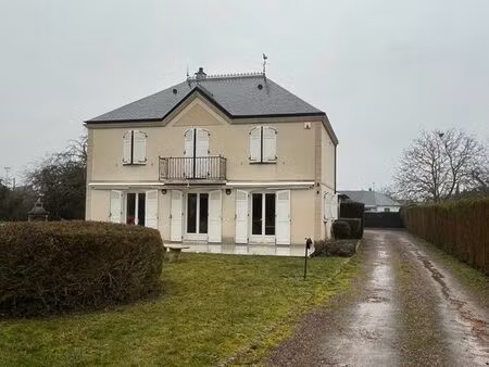 maison 5 pièces 156 m²