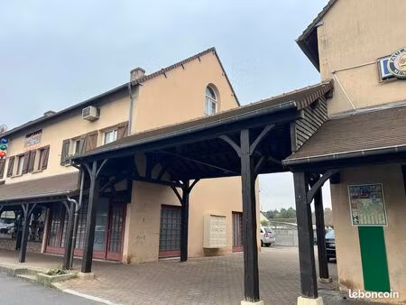 location bureaux 54m²