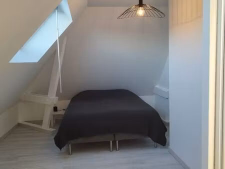 très beau t3 meublé et rénové de 75 m2