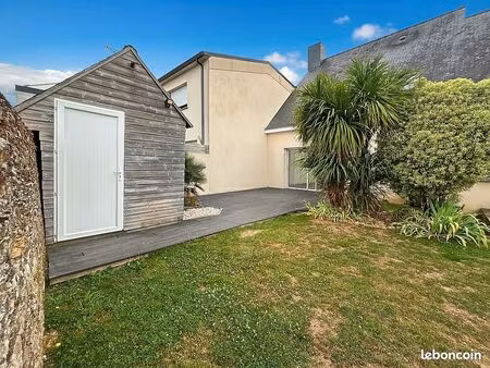 maison 6 pièces 140m²