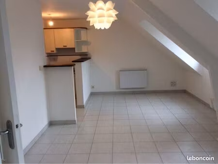 charmant t2 à louer