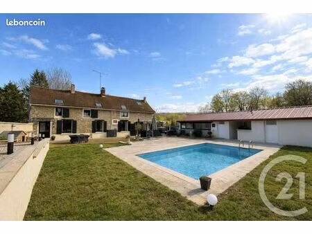 maison 6 pièces 144 m²