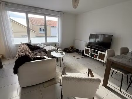 maison 3 pièces 60 m²