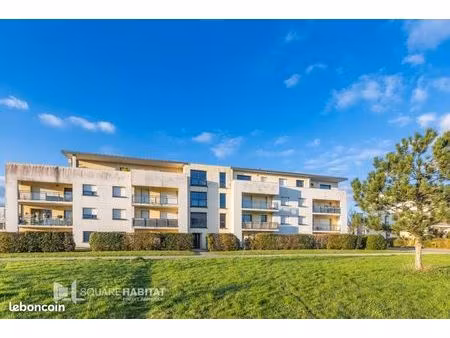 studio 1 pièce 31 m²