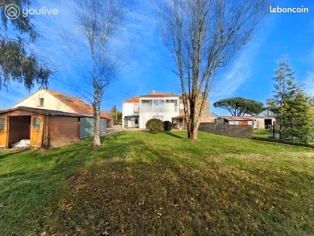 maison 8 pièces 160 m²