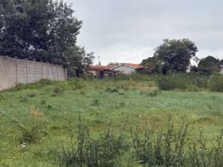 vente terrain 700 m² à villegouge (33141)  72 000 €