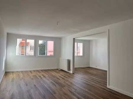 appartement 2 pièces 73 m²