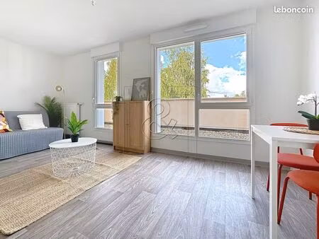 studio 1 pièce 20 m²