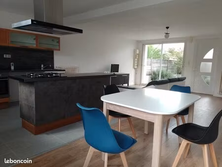 vertou – beautour – t3 loué meublé – 71 m²– 2 chambres - jardin - dépendance