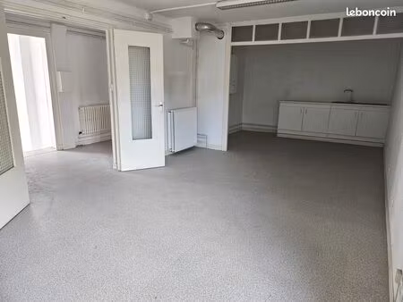 bureaux 72 m² au centre