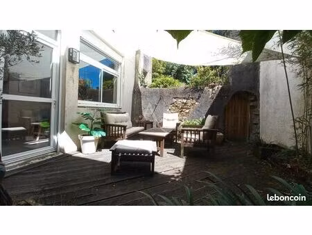 maison 6 pièces 204 m²