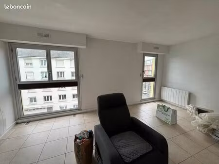location appartement rezé place 8 mai