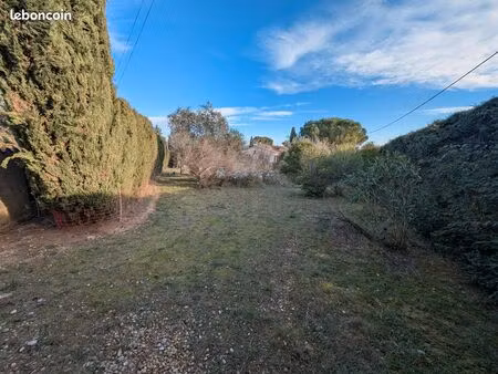 saint-drézéry - 2 terrains constructibles viabilisés - idéal particuliers