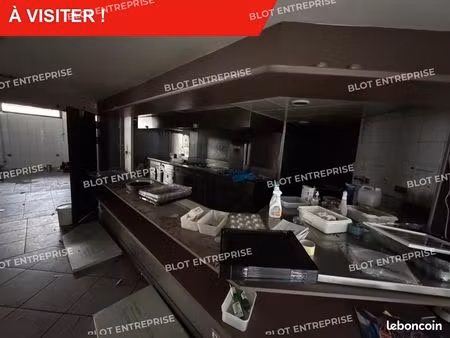 local commercial 351 m²