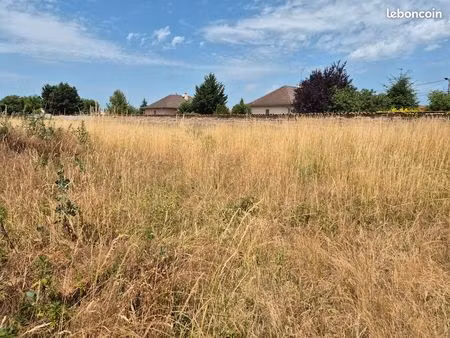 terrain viabilisé riorges le pontet