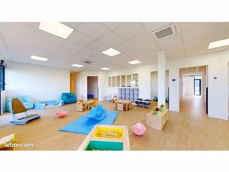 local pro 254 m² – rdc – route de paris – boos – 3 000 /mois