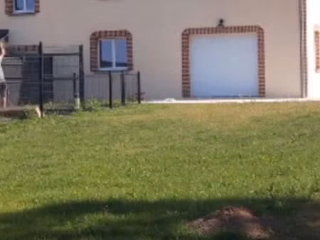 dispo 23 mars. dpe a. 170m2 5ch dont 2 suites au calme