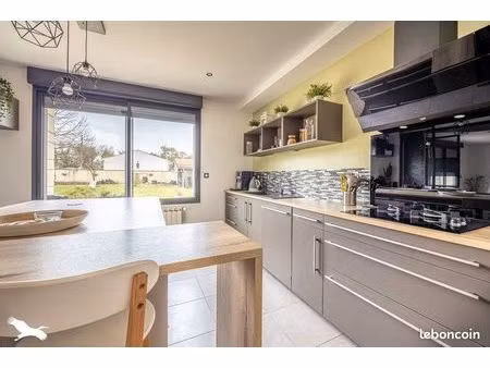 maison 4 pièces 130 m²