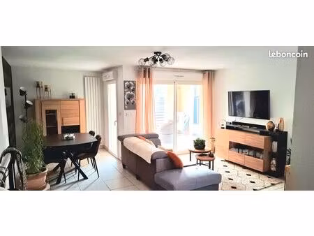 beau t3 aux normes pmr avec jardin  terrasse  clim et double parking