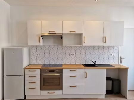 appartement 45m2 avec locataire en place