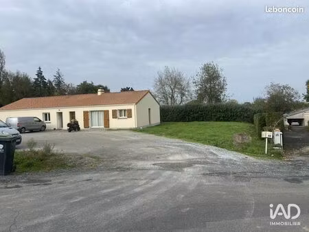 local 190 m² oudon