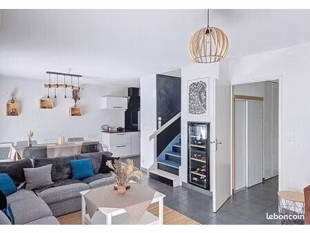 maison 4 pièces 75 m²