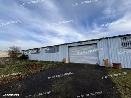 local d'activité 712 m²