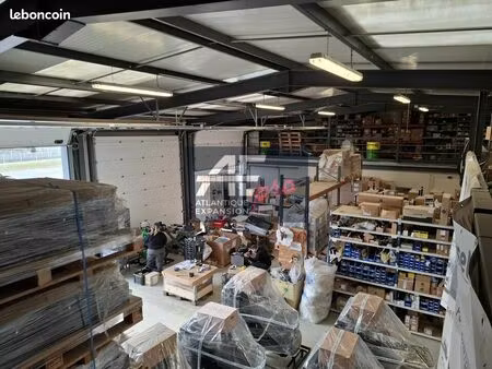 local d'activité 577 m²