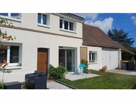 maison rénovée 100m² – terrain 250m² – garage + ateliers – quartier calme – 168 000