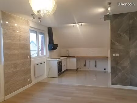 centre de sotteville f4 fait à neuf