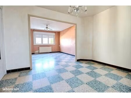 maison 5 pièces 104 m²