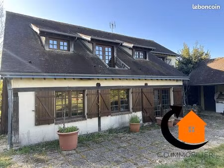 maison 5 pièces 166 m²