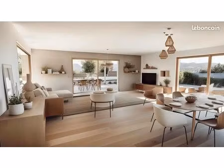 maison 5 pièces 93 m²