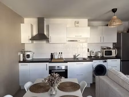 location t2 saint gilles croix de vie