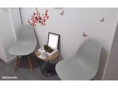 local/bureau profesionnel + parking privatif - 40m2- 2-3 pièces + salle attente/accueil