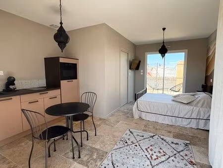 maison/ studio 25m2 avec extérieur