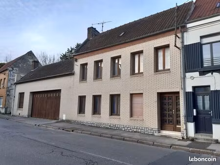 maison avec grand garage
