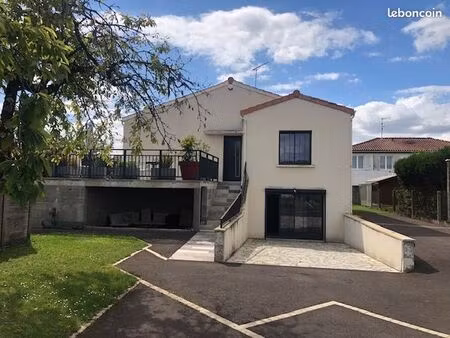 maison surgères centre - 206 m²