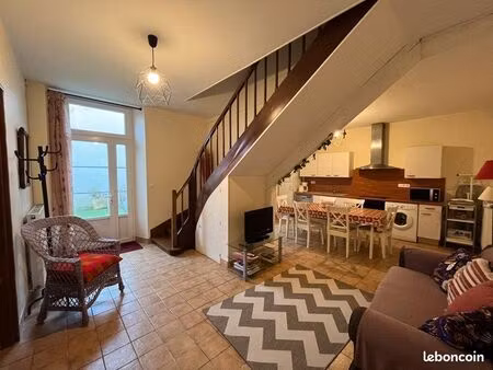 immeuble 146 m² jonzac