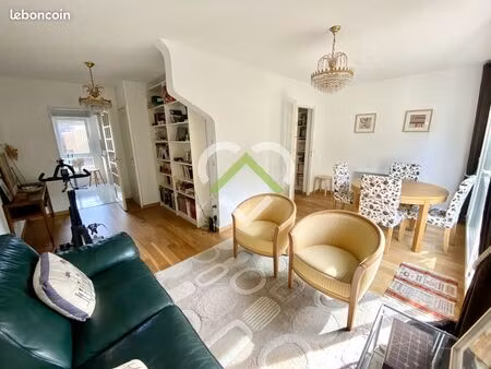 appartement 3 pièces 74 m²