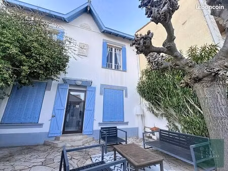 maison 6 pièces 90 m²