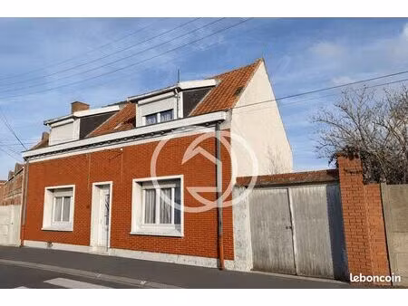 maison 8 pièces 163 m²