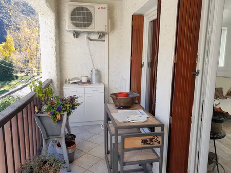 bel f2  garage privatif  parking  terrasse