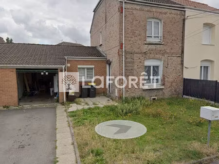 semi plain pied mitoyen par garage - 3 chambres et jardin