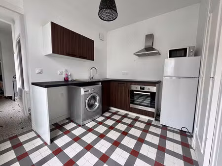 vente immeuble 7 pièces  130.00m²  pau
