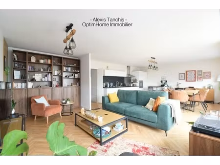 appartement t3 avec balcon et parking - lille saint-sauveur