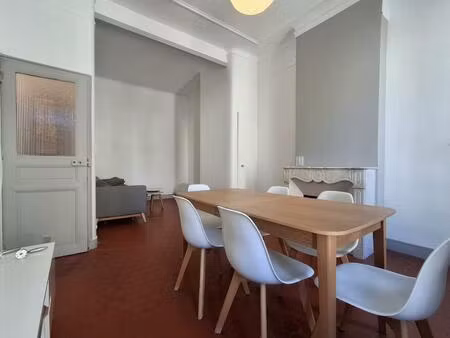 location appartement 2 pièces 48 m² à marseille 5 (13005)