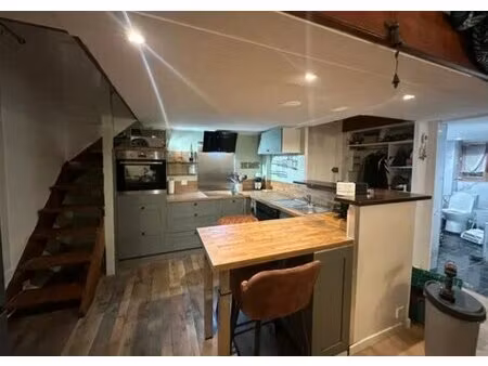 meublé: deux pièces de 42m² avec 20m² de mezzanine