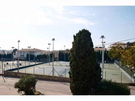 a 500 mètres des plages - idéal primo accédant / investissement : appartement moderne