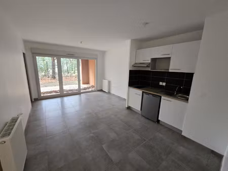 à louer appartement t2 en rez-de-jardin résidence neuve